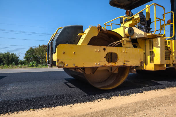Best Driveway Paving Contractor  in Marietta, OK